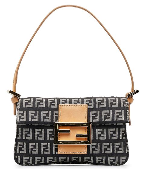 baguette mama fendi|farfetch fendi baguette.